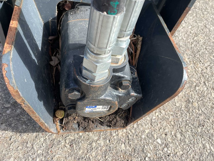 #7081-•-virnig-90"-power-harley-rake-for-skid-loader-(o9)-image-16