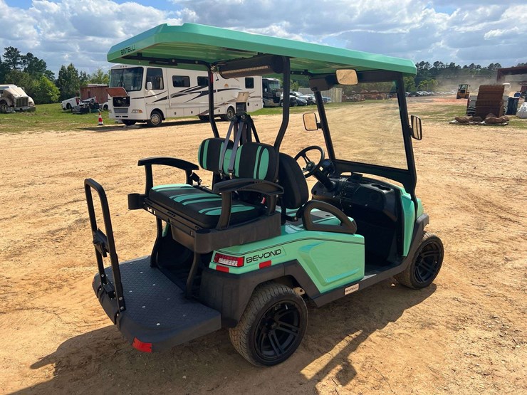 2023-bintelli-48-volt-electric-4-seater-golf-cart-w/-on-board-charger-(3.1-miles-showing)-image-3