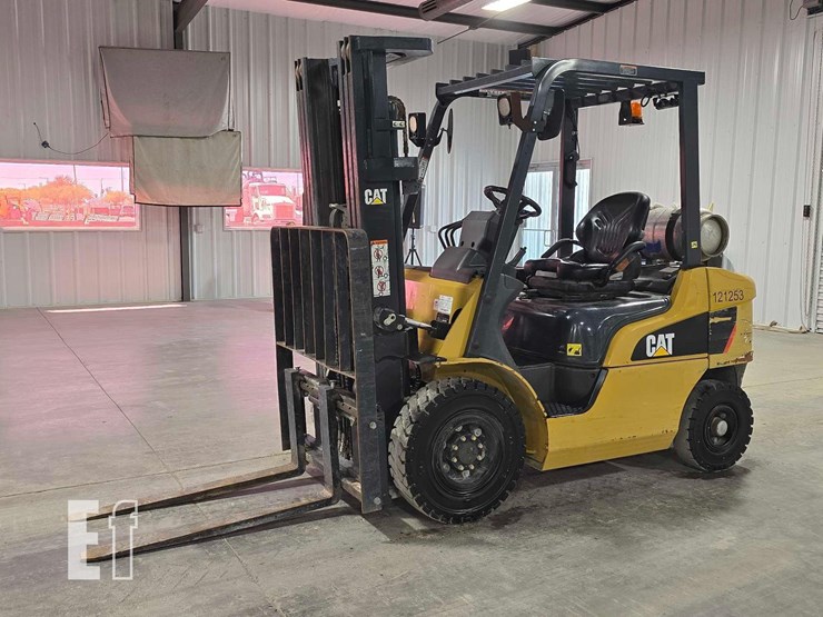 2021-caterpillar-gp25n-image-1