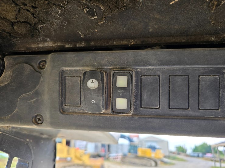 #22607-•-2008-deere-332t-skid-steer-image-61