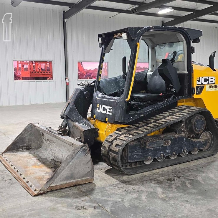 2021 JCB 3TS-8T