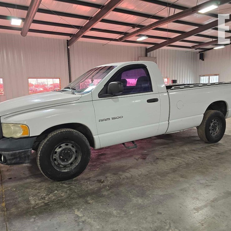 2004 DODGE RAM 1500