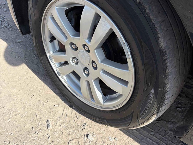 2015-chevy-sonic-lt-image-8