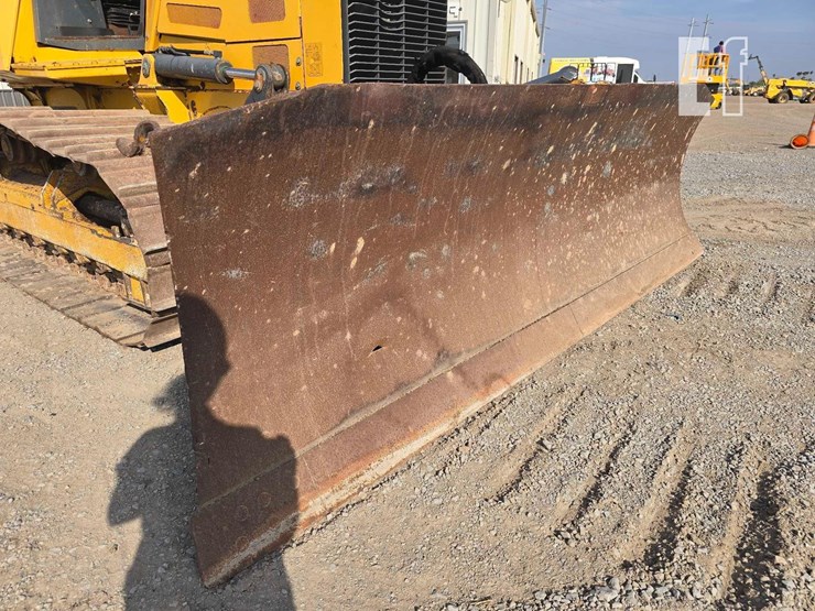 2016-deere-700k-lgp-image-10