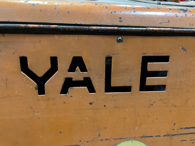 #1466-•-yale-5000-lb-lift-capacity-forklift-(pr4)-image-32