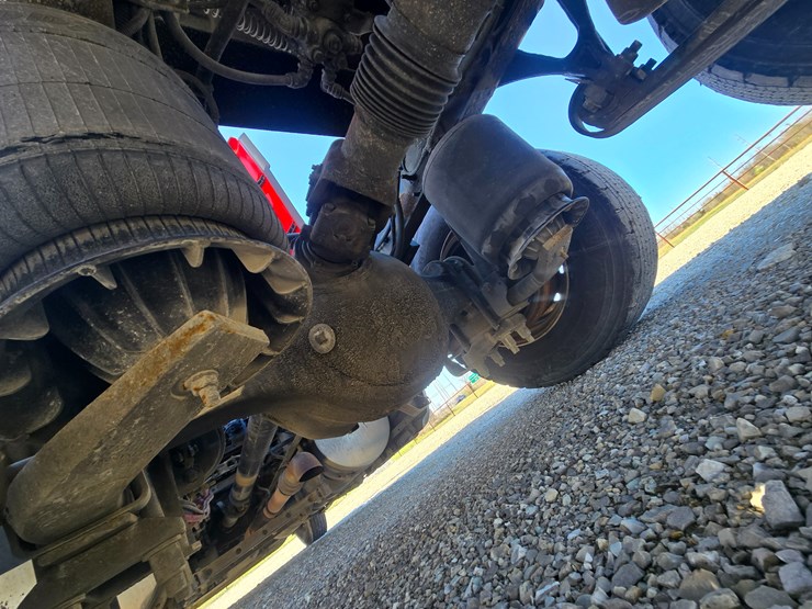 2014-international-prostar-image-81