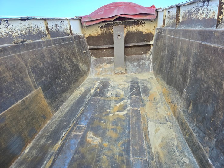 1998-mack-rd688s-image-57