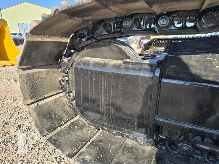 2017-caterpillar-326fl-image-30