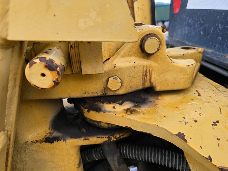 1993-deere-710d-image-46