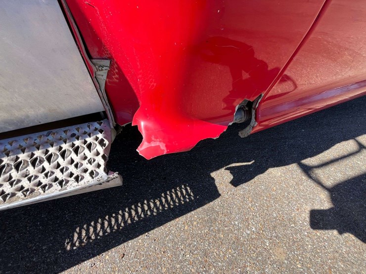 2012-peterbilt-386-image-38