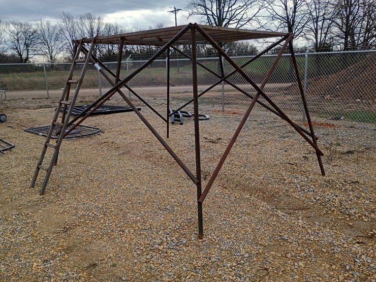 #22184-•-6ft-elevated-platform-w/-ladder-image-3