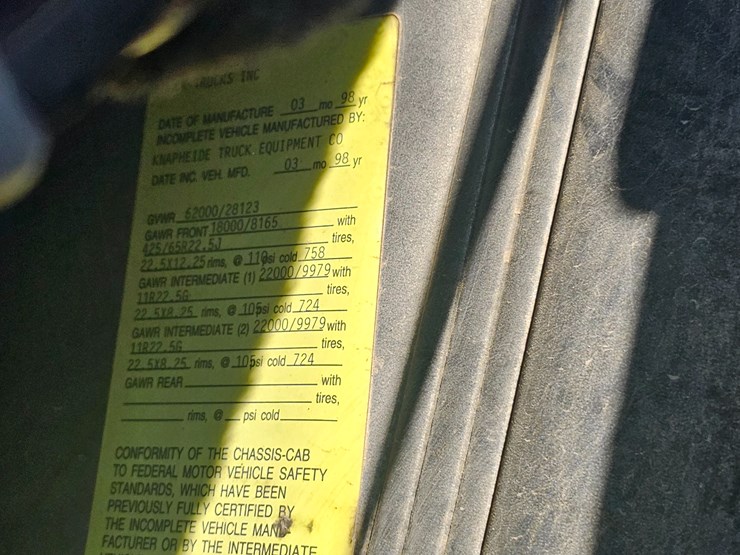 1998-mack-rd688s-image-132