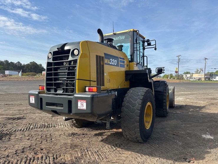 2018-komatsu-wa320-8-image-8