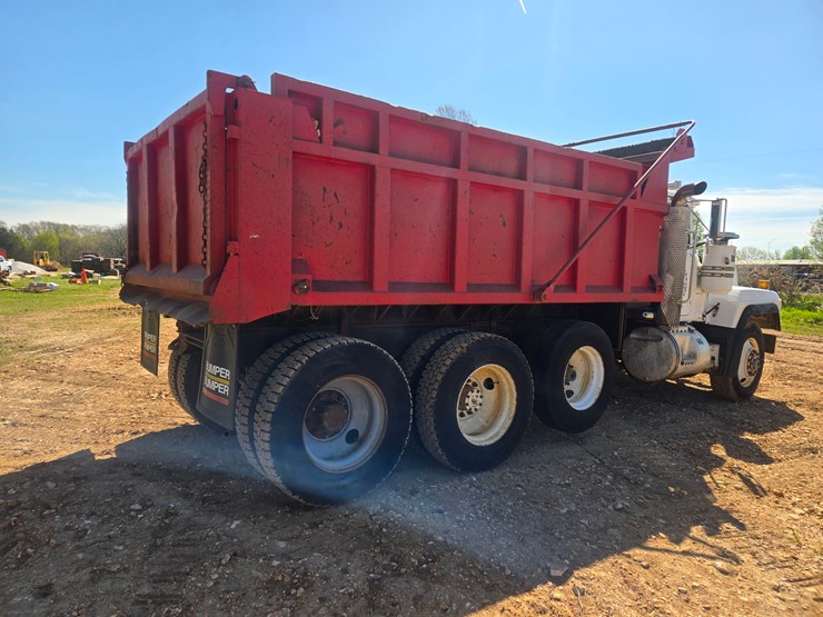 1998-mack-rd688s-image-17