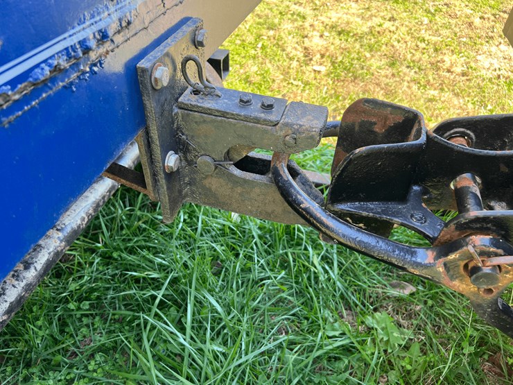 frick-steam-locomotive-with-track-image-217