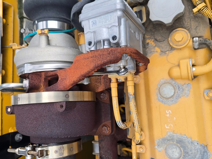 2014-deere-160g-lc-image-67