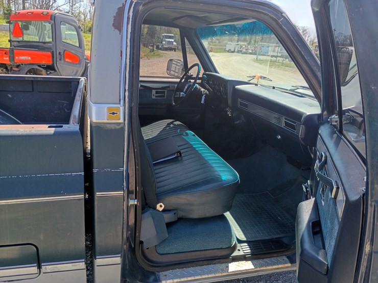 1982-chevrolet-c10-image-38