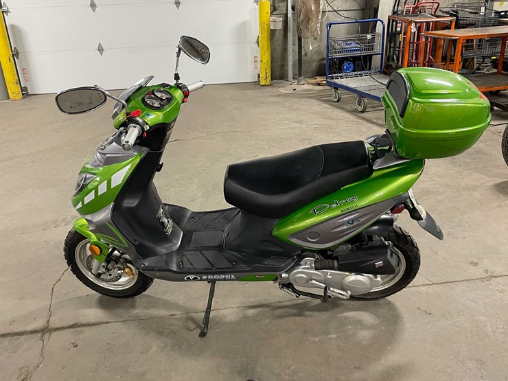 #1468-•-2011-taizhou-moped-(has-wi-title)-(d)-image-8