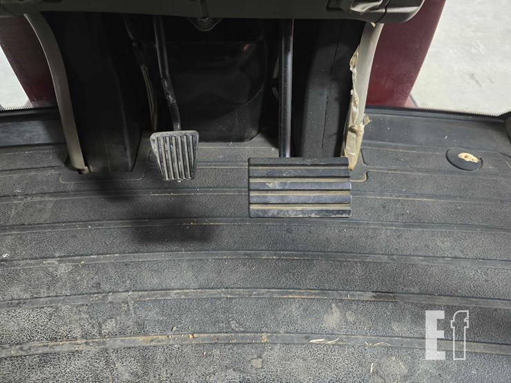 case-ih-patriot-3330-image-17