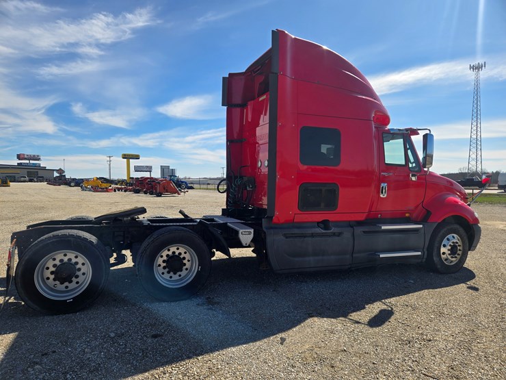 2014-international-prostar-image-20