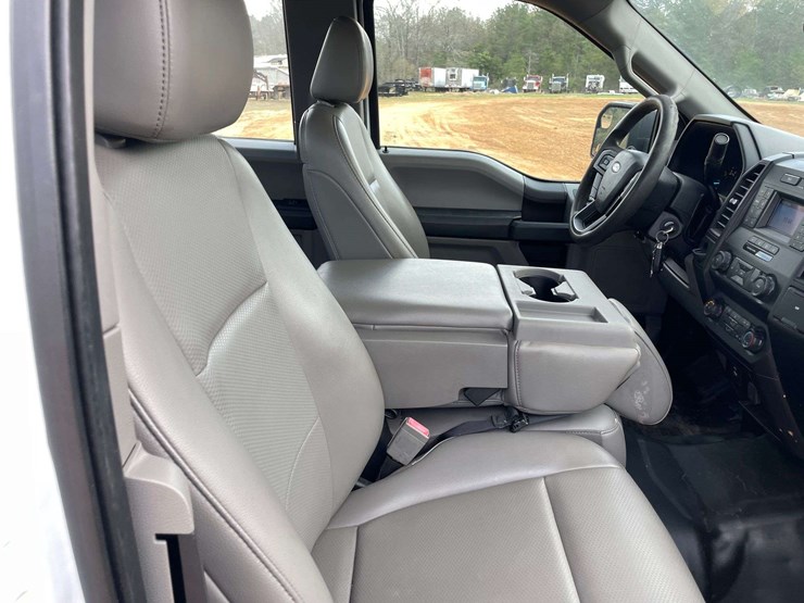 2019-ford-f150-image-18