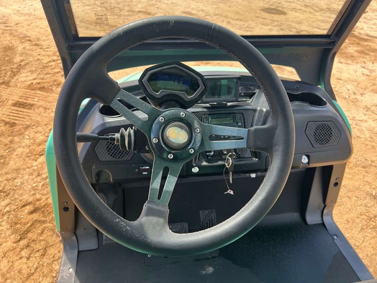 2023-bintelli-48-volt-electric-4-seater-golf-cart-w/-on-board-charger-(3.1-miles-showing)-image-12