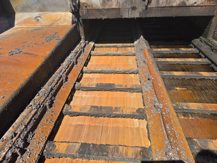 2006-caterpillar-ap-1000d-image-37