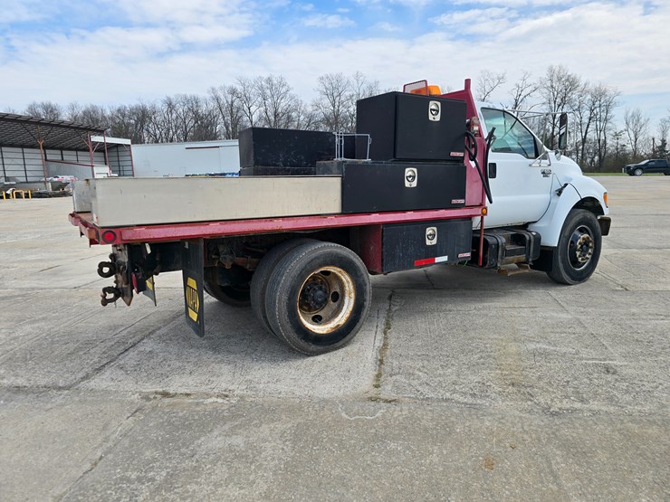 2000-ford-2000-image-11