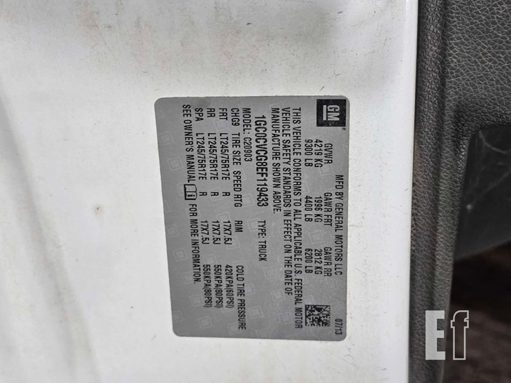 2014-chevrolet-2500hd-image-22