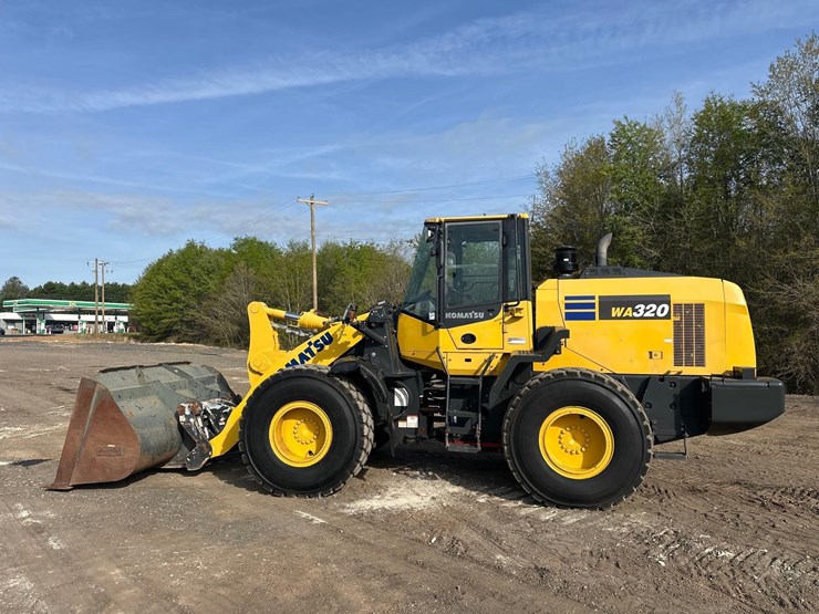 2018-komatsu-wa320-8-image-4