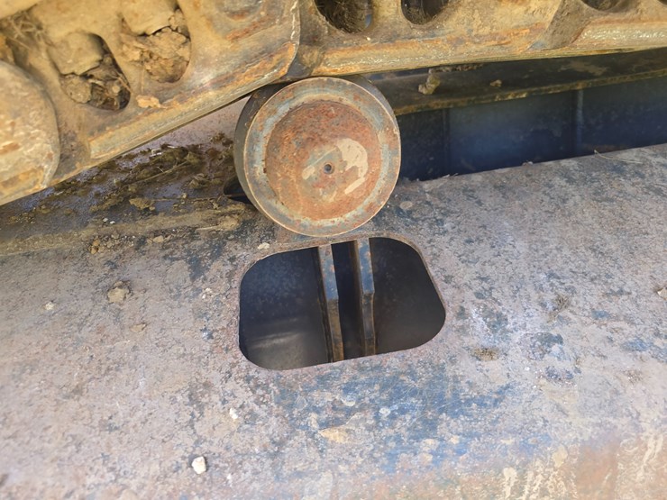 2013-komatsu-pc160-lc-image-59