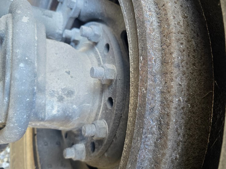 2014-freightliner-cascadia-125-image-99