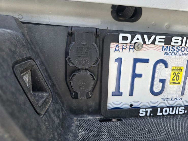 2022-ford-f150-image-73