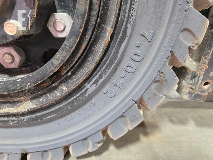 2021-caterpillar-gp25n-image-25