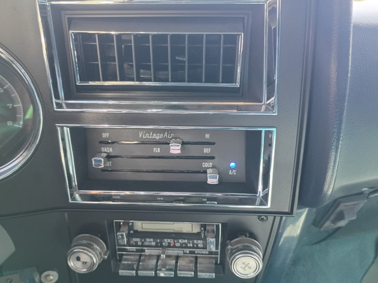 1982-chevrolet-c10-image-49