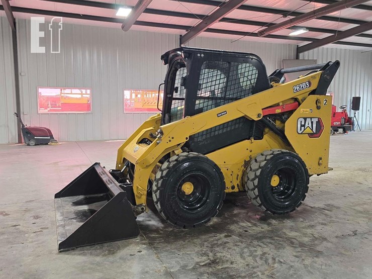 caterpillar-262d3-image-1