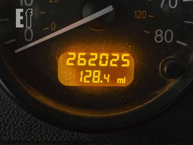 2017-peterbilt-367-image-13