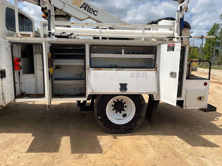 2013-international-durastar-4300-image-14