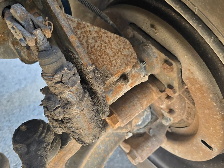 #22520-•-2002-gmc-c7500-dump-truck-image-27