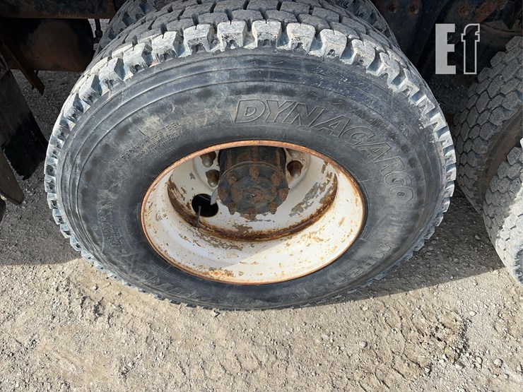 1995-kenworth-t800-image-37