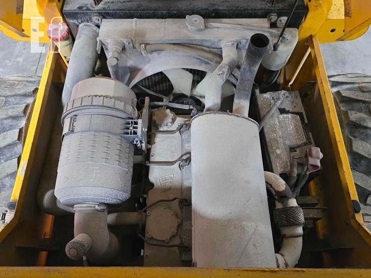 2008-jcb-930-image-19