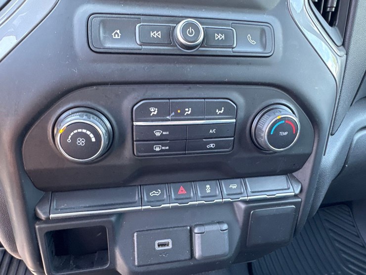 2020-chevrolet-silverado-1500-image-20