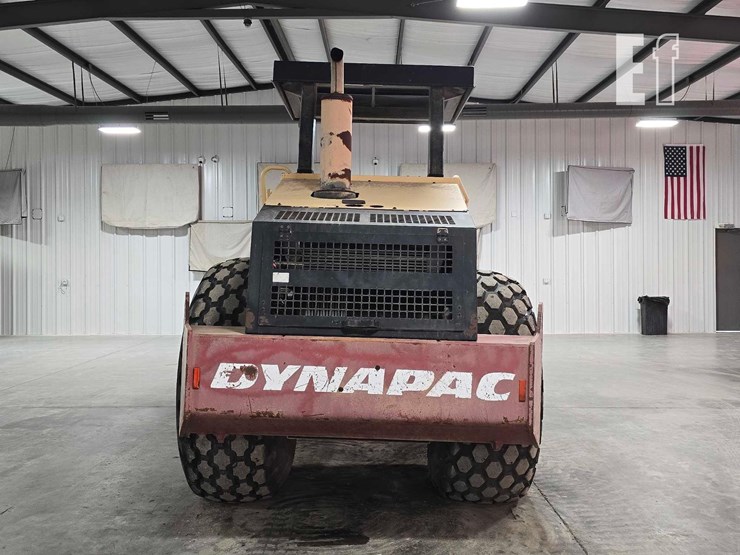 2007-dynapac-ca250d-image-8