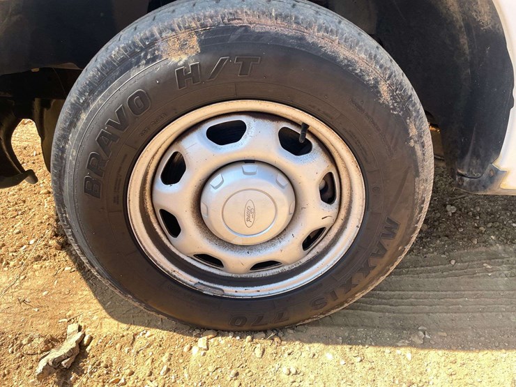 2011-ford-f150-image-19