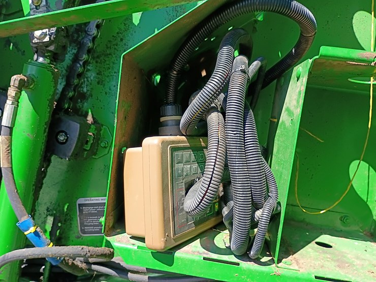 2014-john-deere-469-image-25