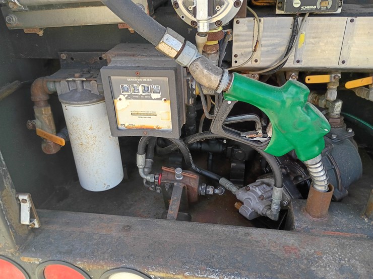 2005-ford-f750-image-73