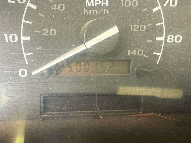 1996-ford-f350-image-26