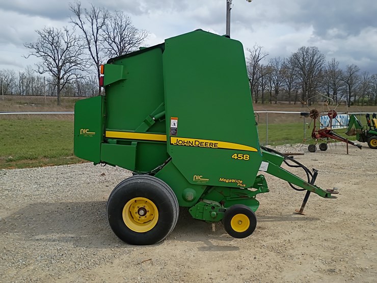 john-deere-458-image-6