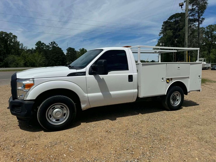 2015-ford-f250-image-1