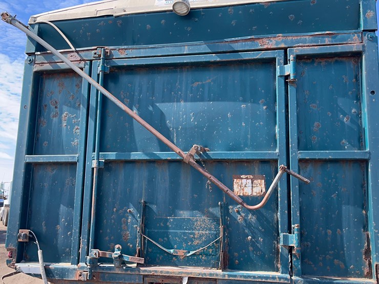 1989-ford-l-image-36